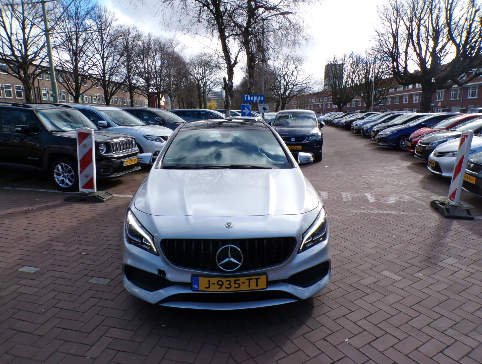 Hoofdafbeelding Mercedes-Benz CLA