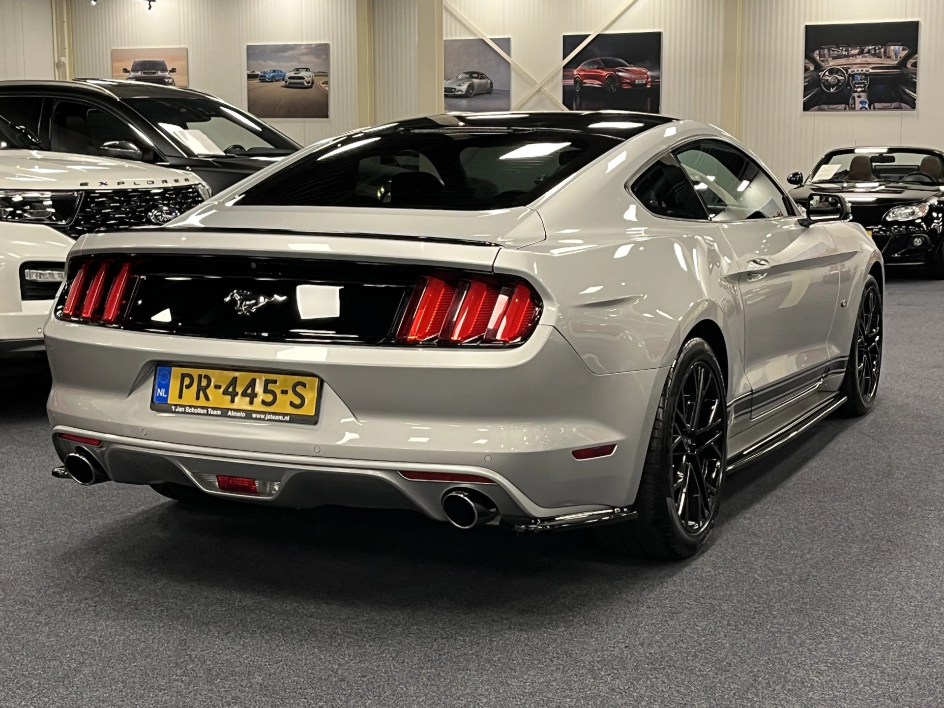 Hoofdafbeelding Ford Mustang