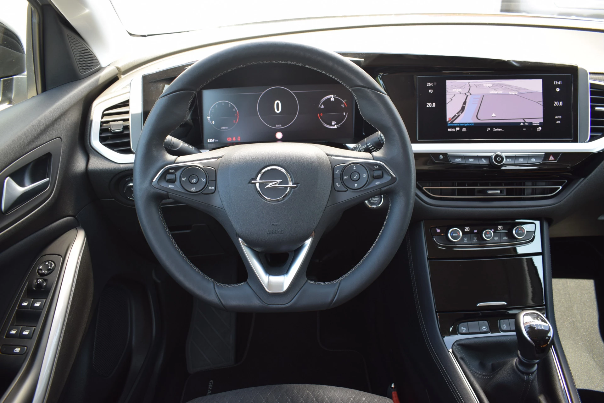 Hoofdafbeelding Opel Grandland
