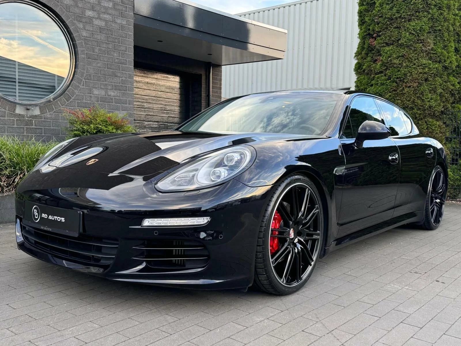 Hoofdafbeelding Porsche Panamera