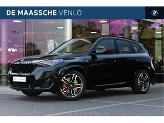 Hoofdafbeelding BMW X1 BMW X1 xDrive30e High Executive M Sport Automaat / Trekhaak / Sportstoelen / Adaptieve LED / M Adaptief onderstel / Parking Assistant Plus / Head-Up / Comfort Access