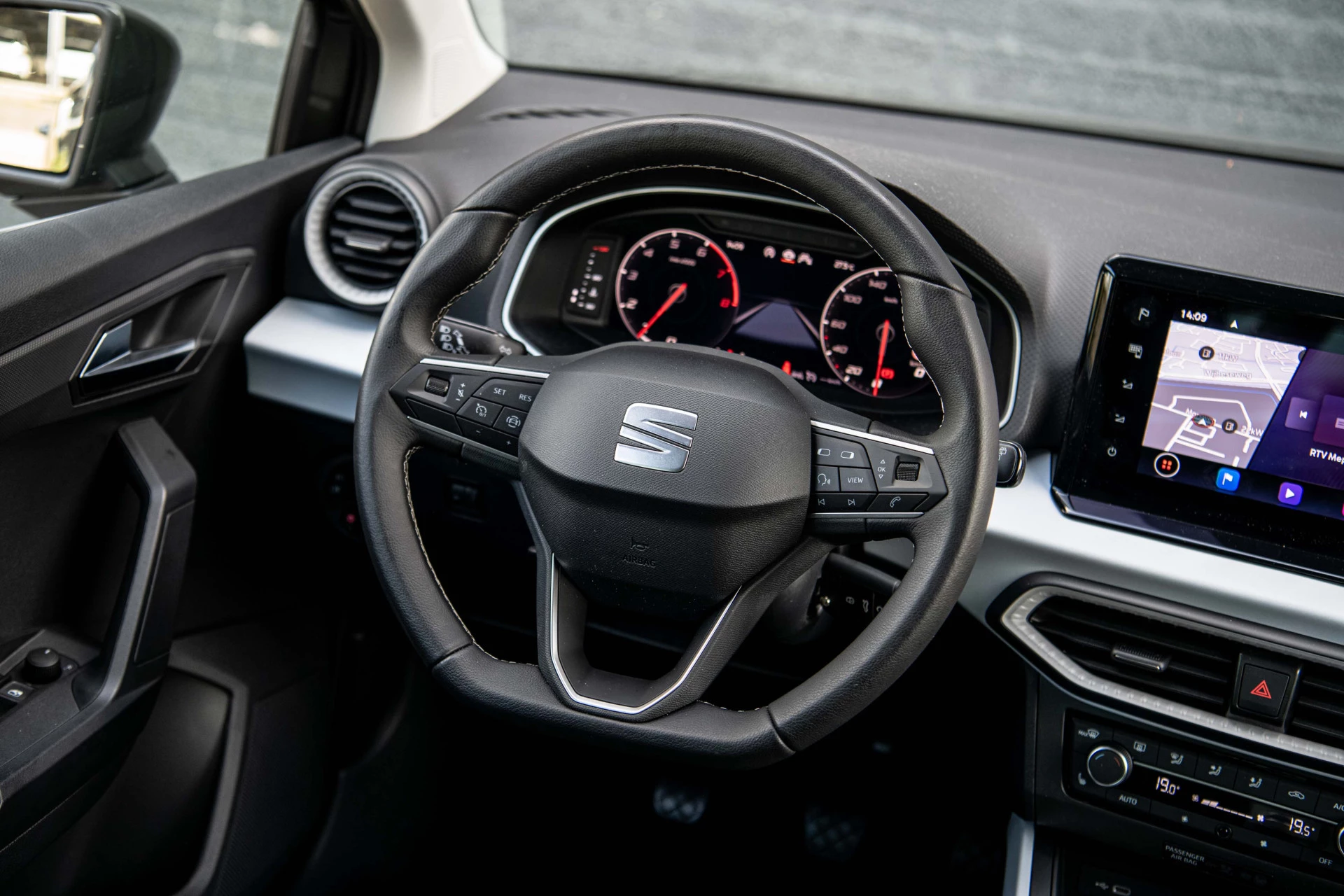 Hoofdafbeelding SEAT Arona