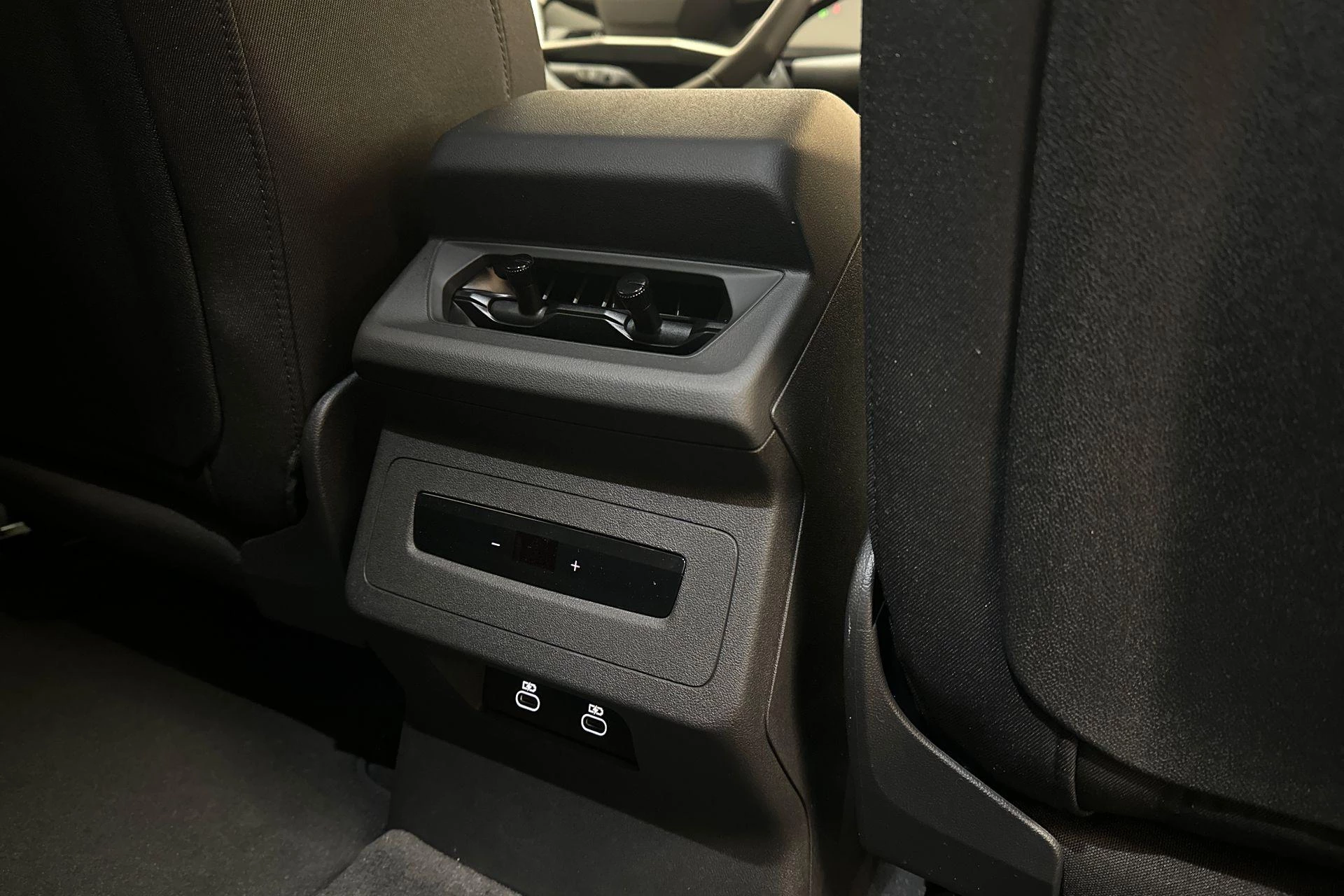 Hoofdafbeelding Audi A6 e-tron