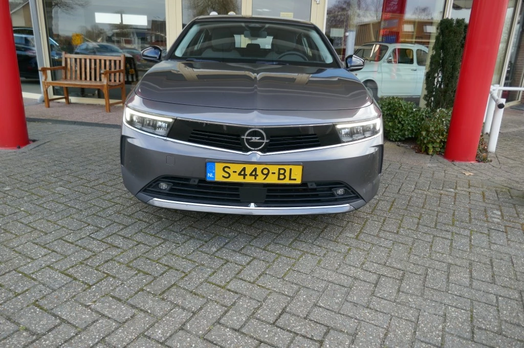 Hoofdafbeelding Opel Astra