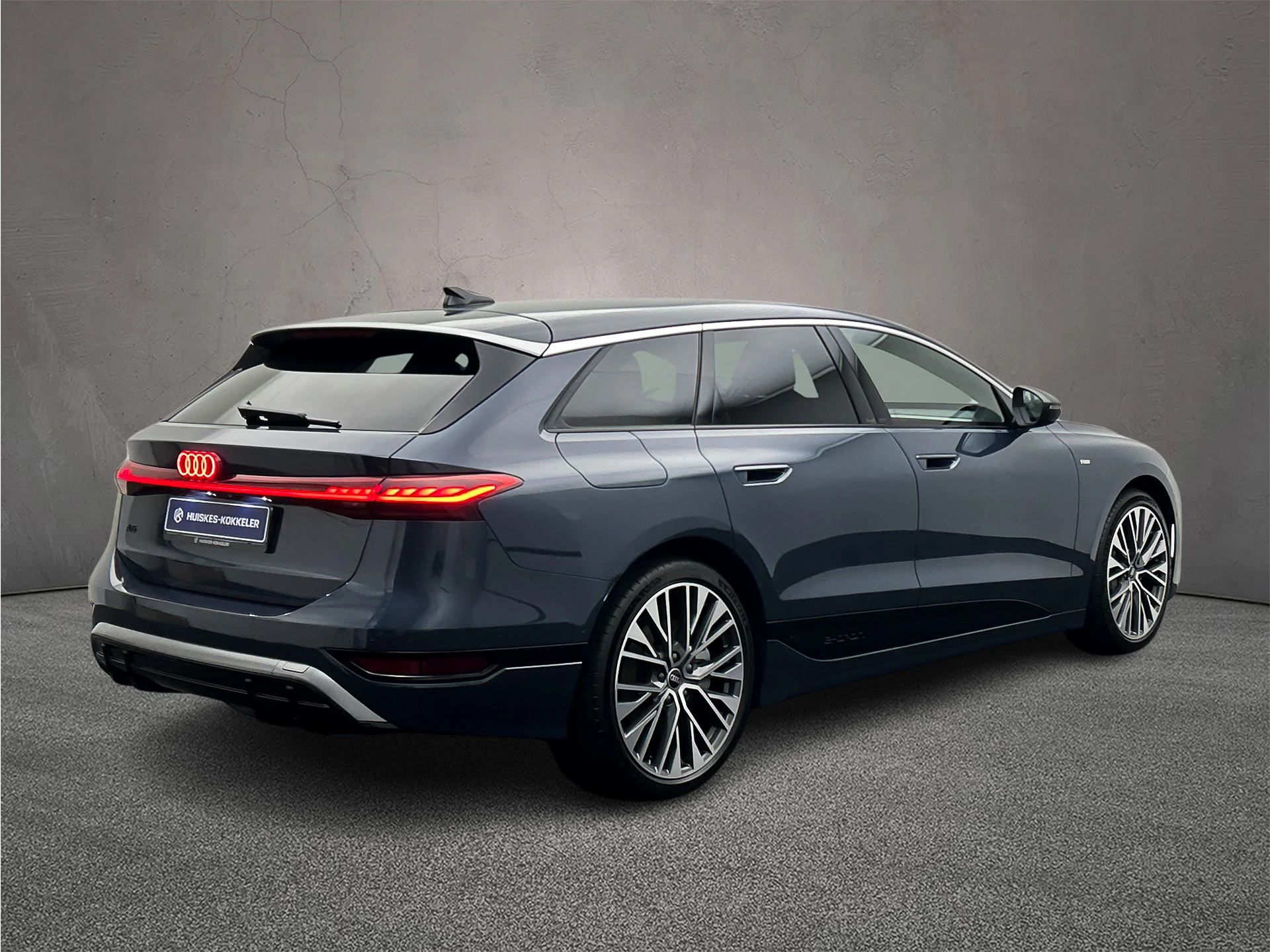 Hoofdafbeelding Audi A6 Avant e-tron
