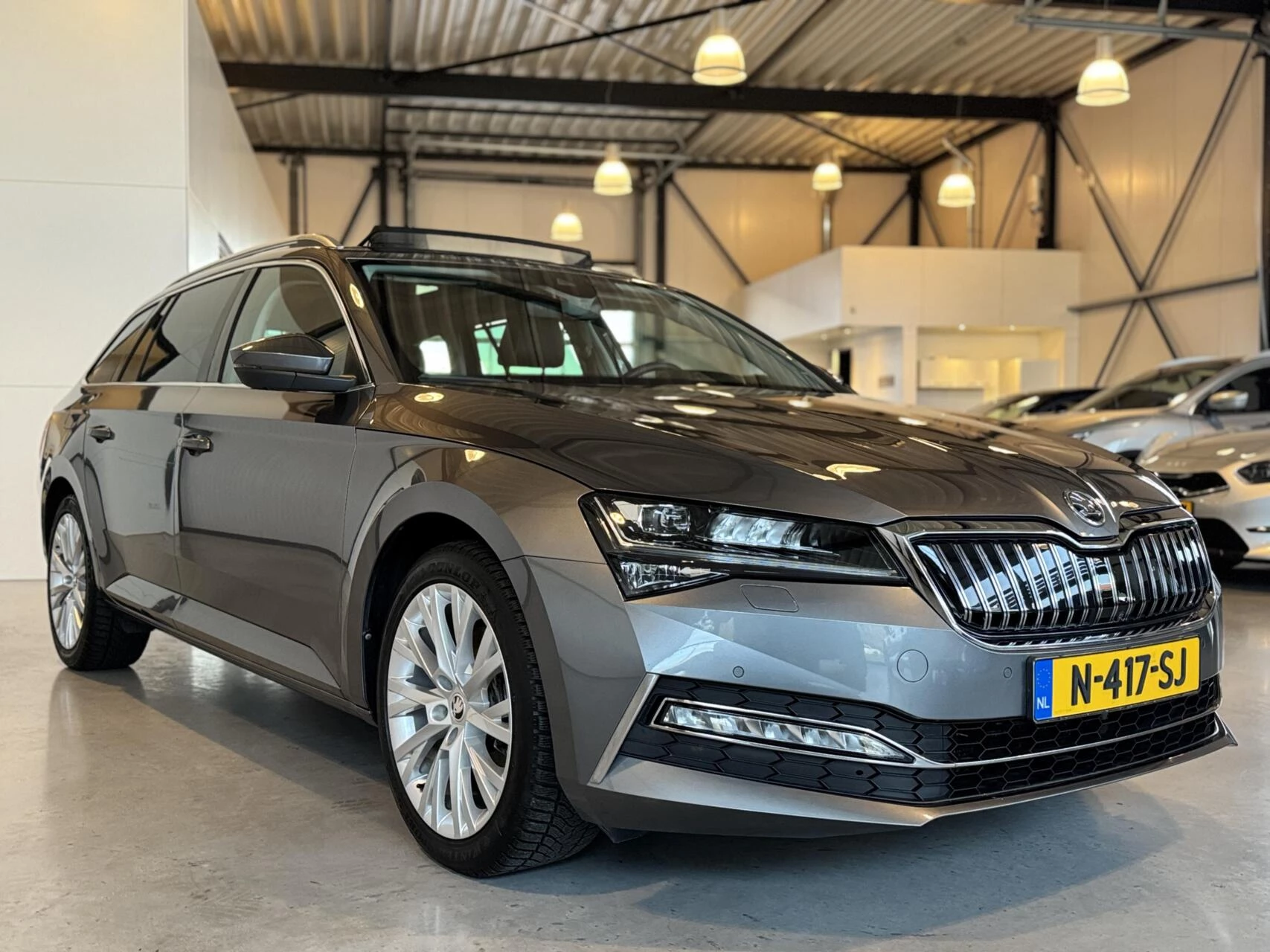 Hoofdafbeelding Škoda Superb