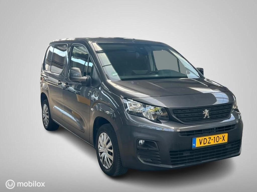 Hoofdafbeelding Peugeot Partner