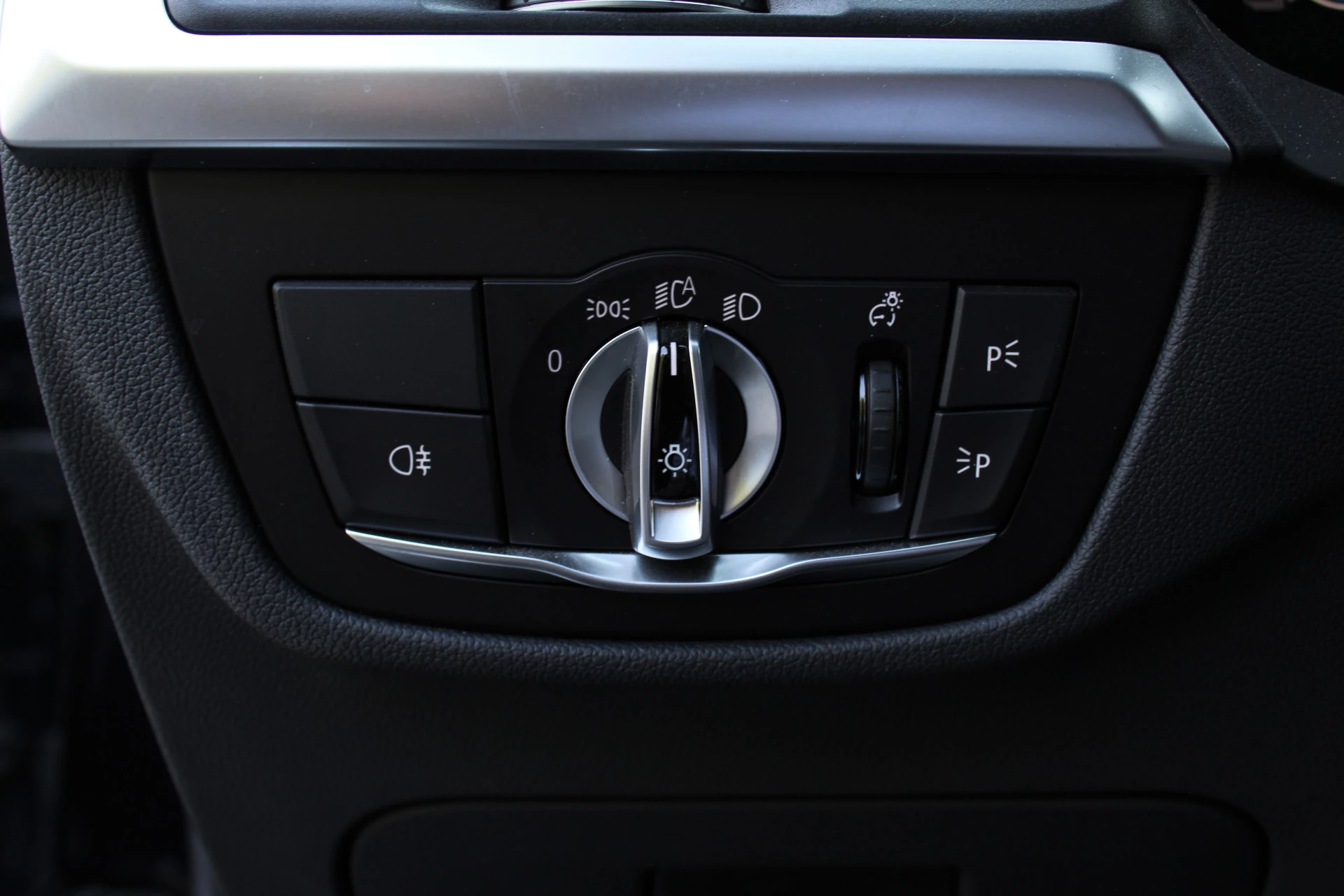 Hoofdafbeelding BMW iX3