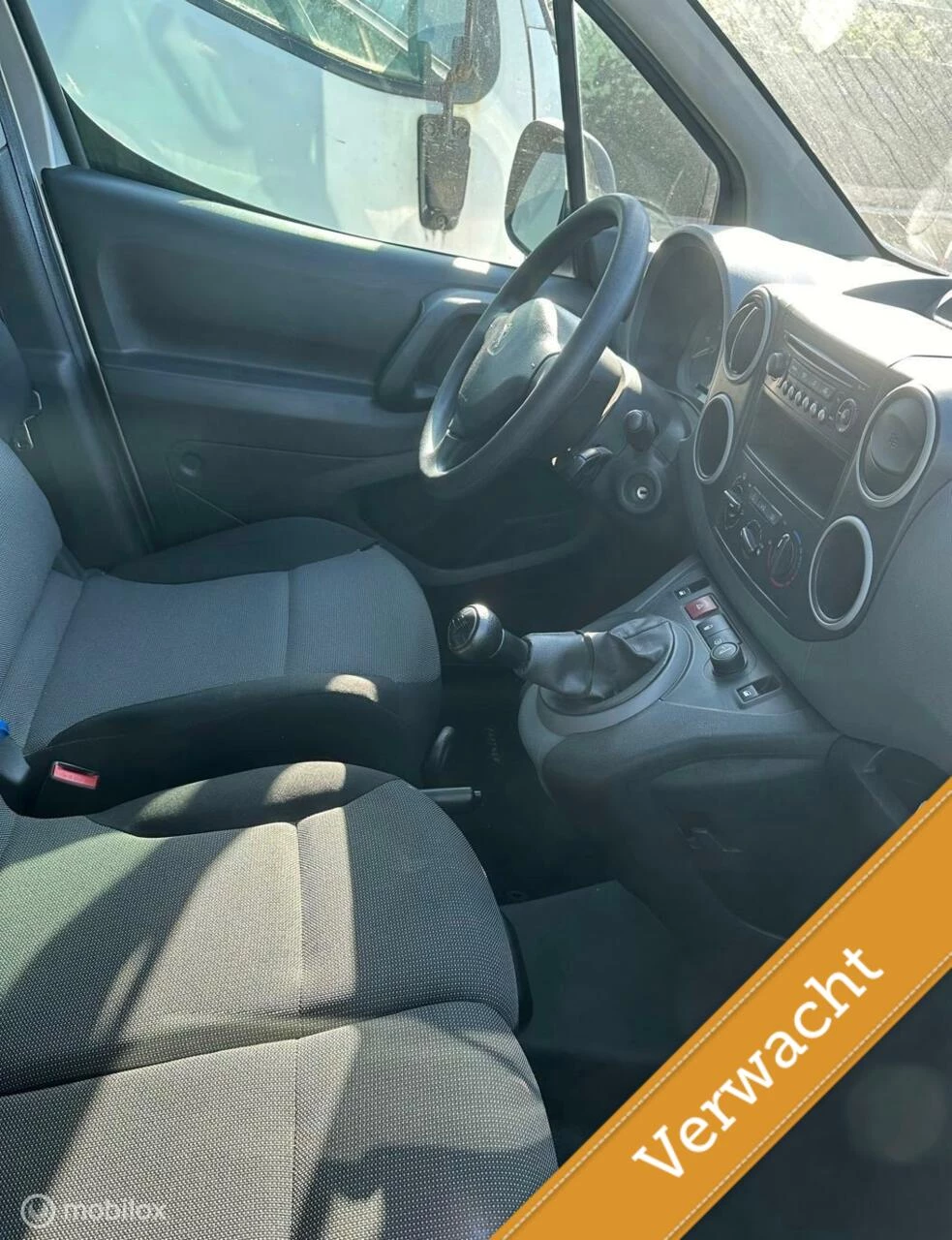 Hoofdafbeelding Peugeot Partner