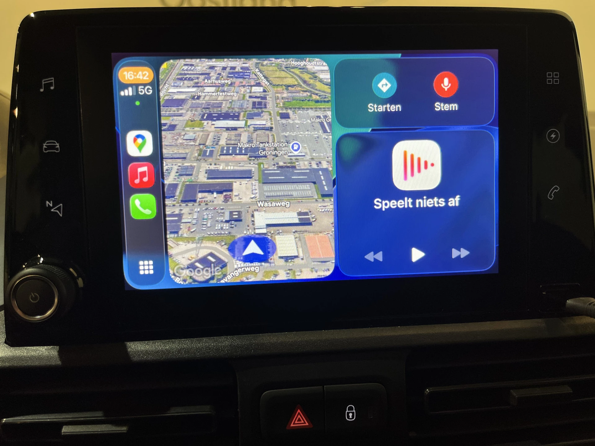 Hoofdafbeelding Peugeot e-Rifter