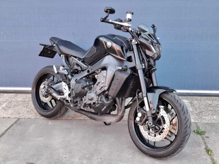 Yamaha MT-09 2922 KM / BLACK EDITON / 2023 / NAKEDBIKE / ABS / ZGAN / SC PROJECT UITLAAT / LED