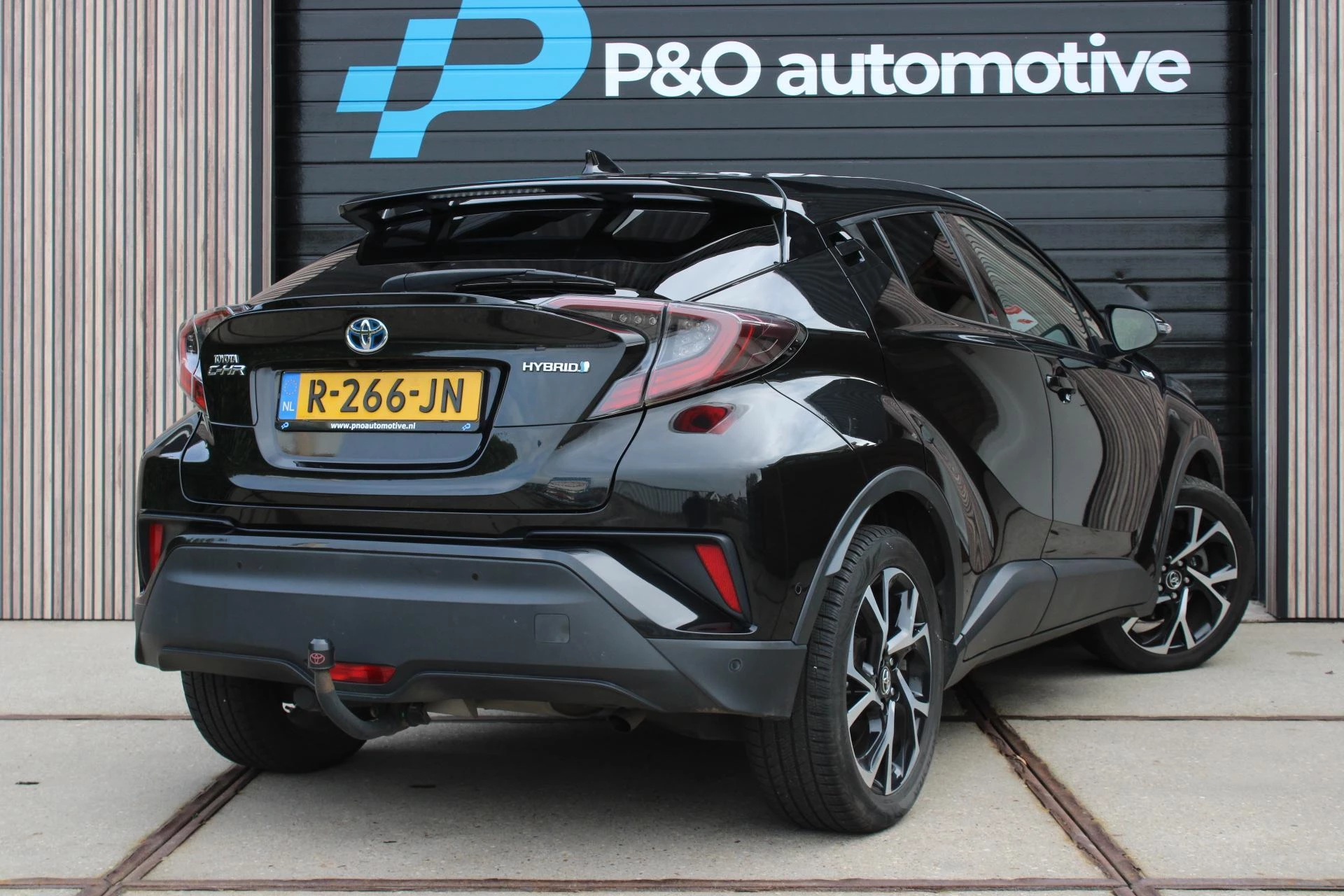 Hoofdafbeelding Toyota C-HR