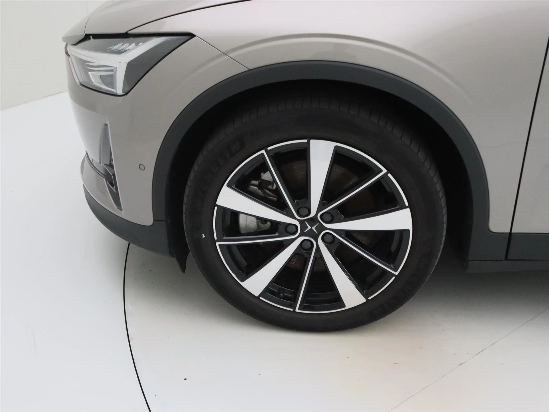 Hoofdafbeelding Polestar 2