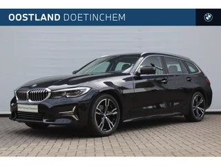 BMW 3 Serie Touring 320i High Executive Luxury Line Automaat / Laserlight / Parking Assistant Plus / Live Cockpit Professional / Stoelverwarming / Leder