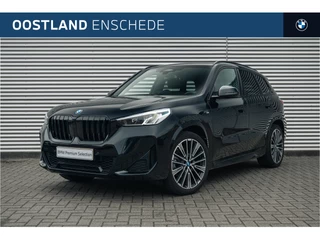 BMW X1 xDrive25e M Sport Automaat / Sportstoelen / Achteruitrijcamera / M Adaptief onderstel / Stuurverwarming / Stoelverwarming