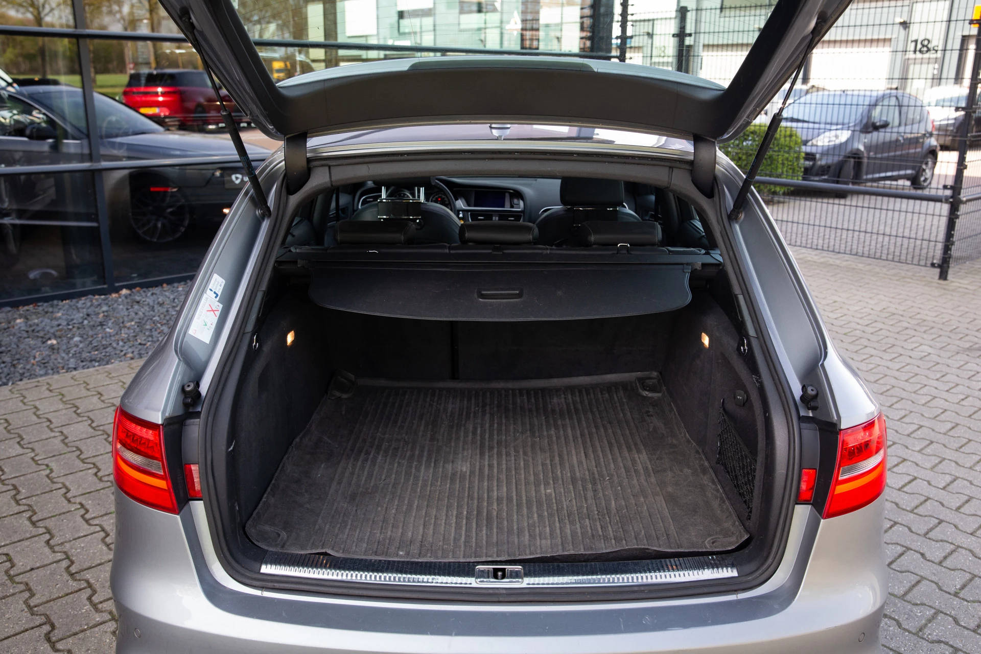 Hoofdafbeelding Audi A4