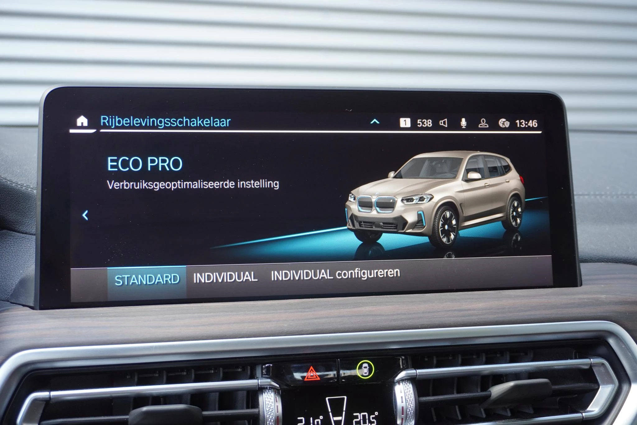 Hoofdafbeelding BMW iX3