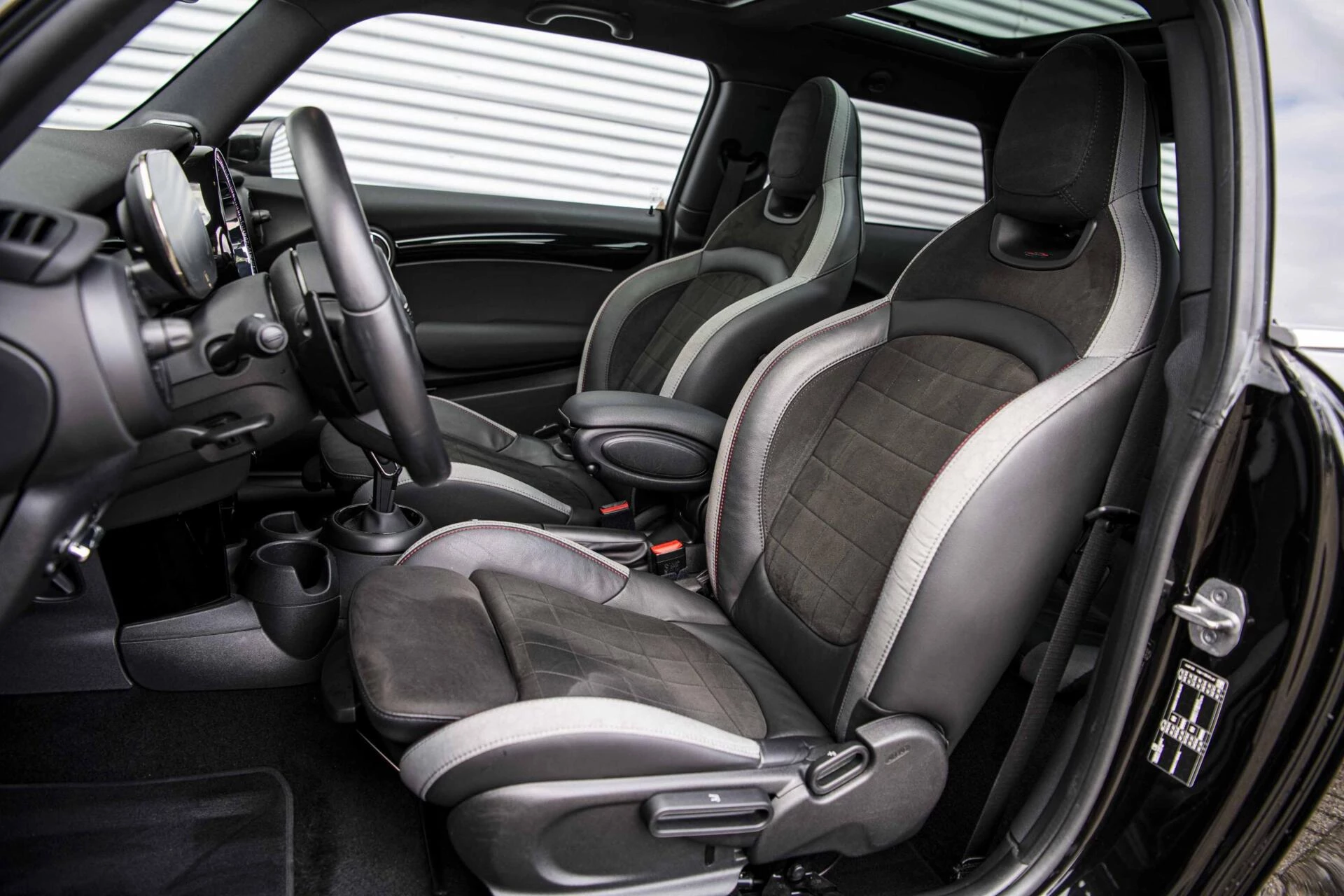 Hoofdafbeelding MINI Cooper S