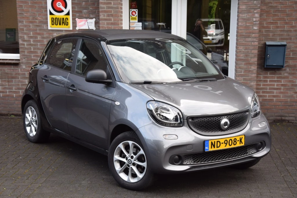 Hoofdafbeelding Smart Forfour