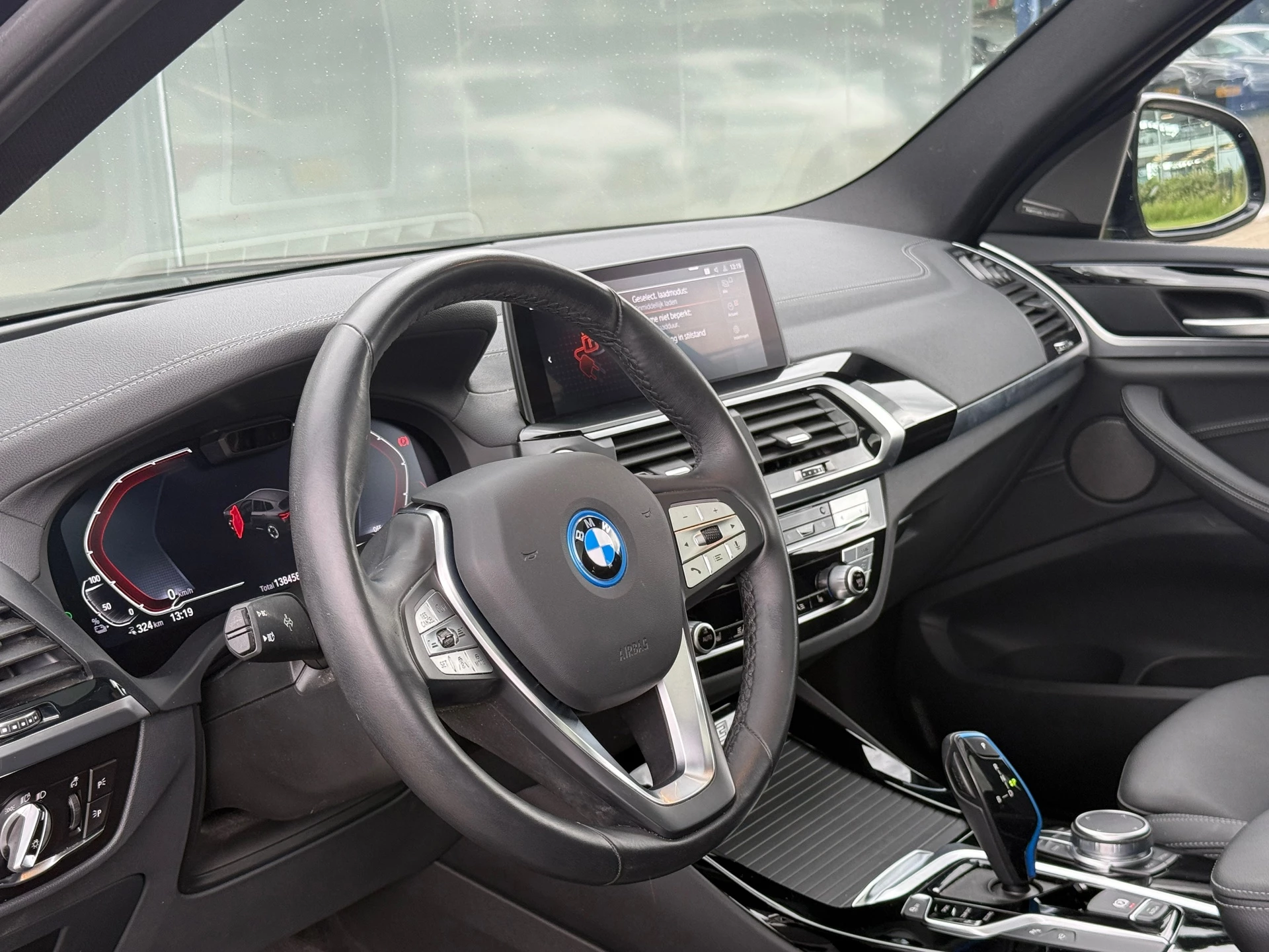 Hoofdafbeelding BMW iX3