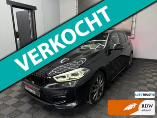 Hoofdafbeelding BMW 1 Serie BMW 1-serie 120i M-pakket 2023