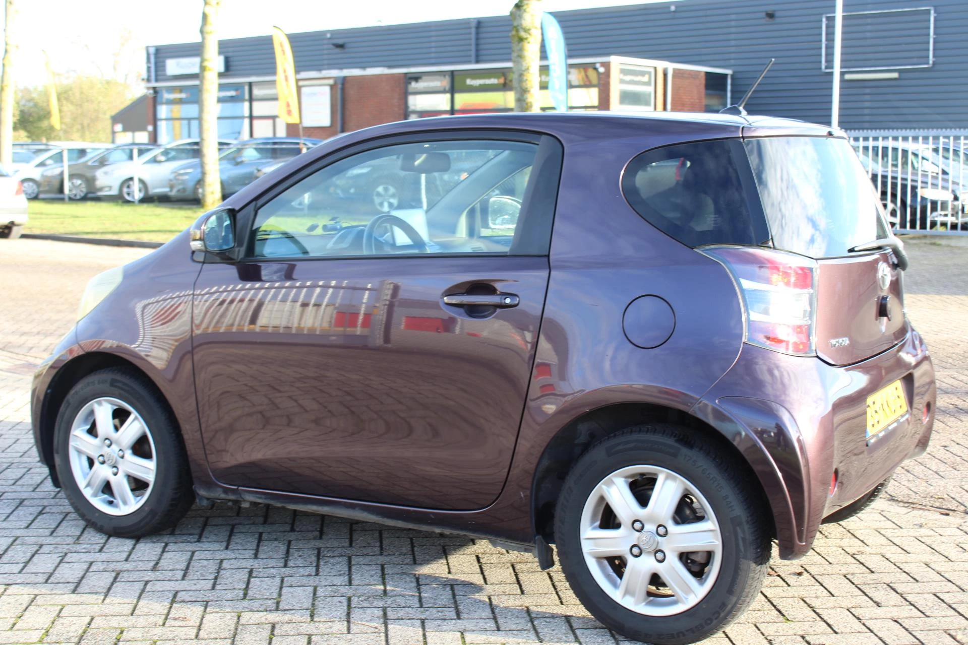 Hoofdafbeelding Toyota iQ