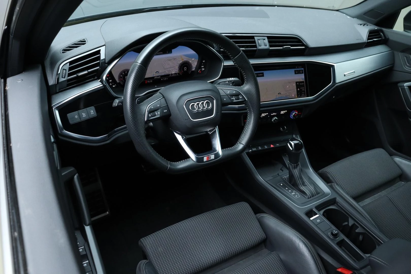 Hoofdafbeelding Audi Q3