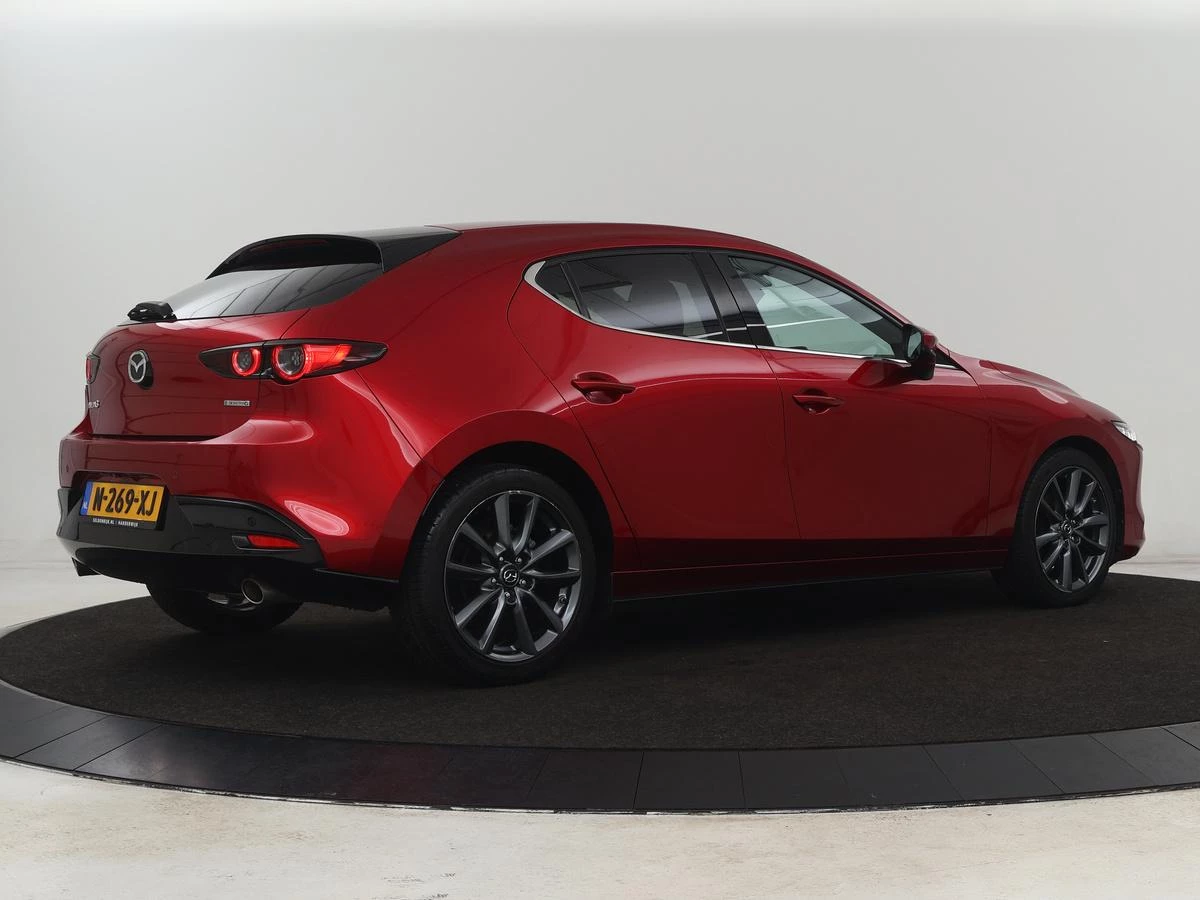 Hoofdafbeelding Mazda 3