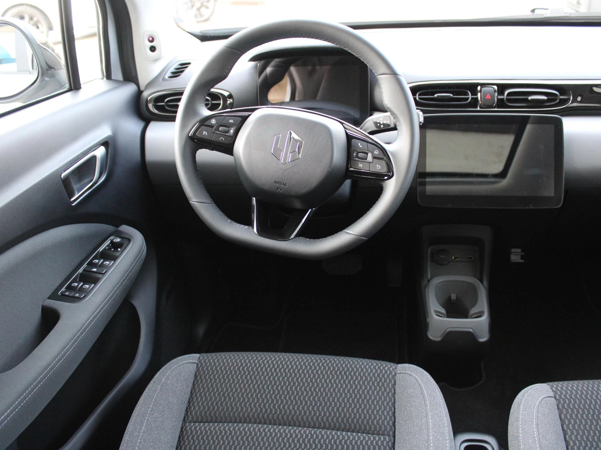 Hoofdafbeelding Leapmotor T03