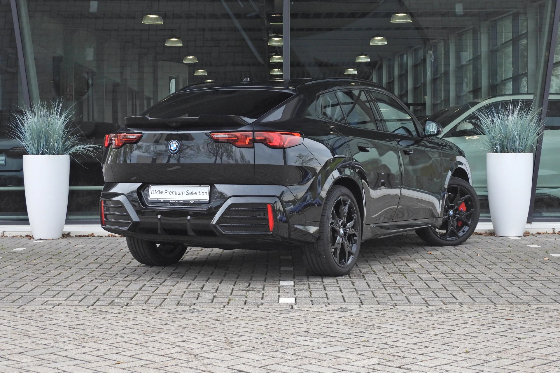 Hoofdafbeelding BMW iX2