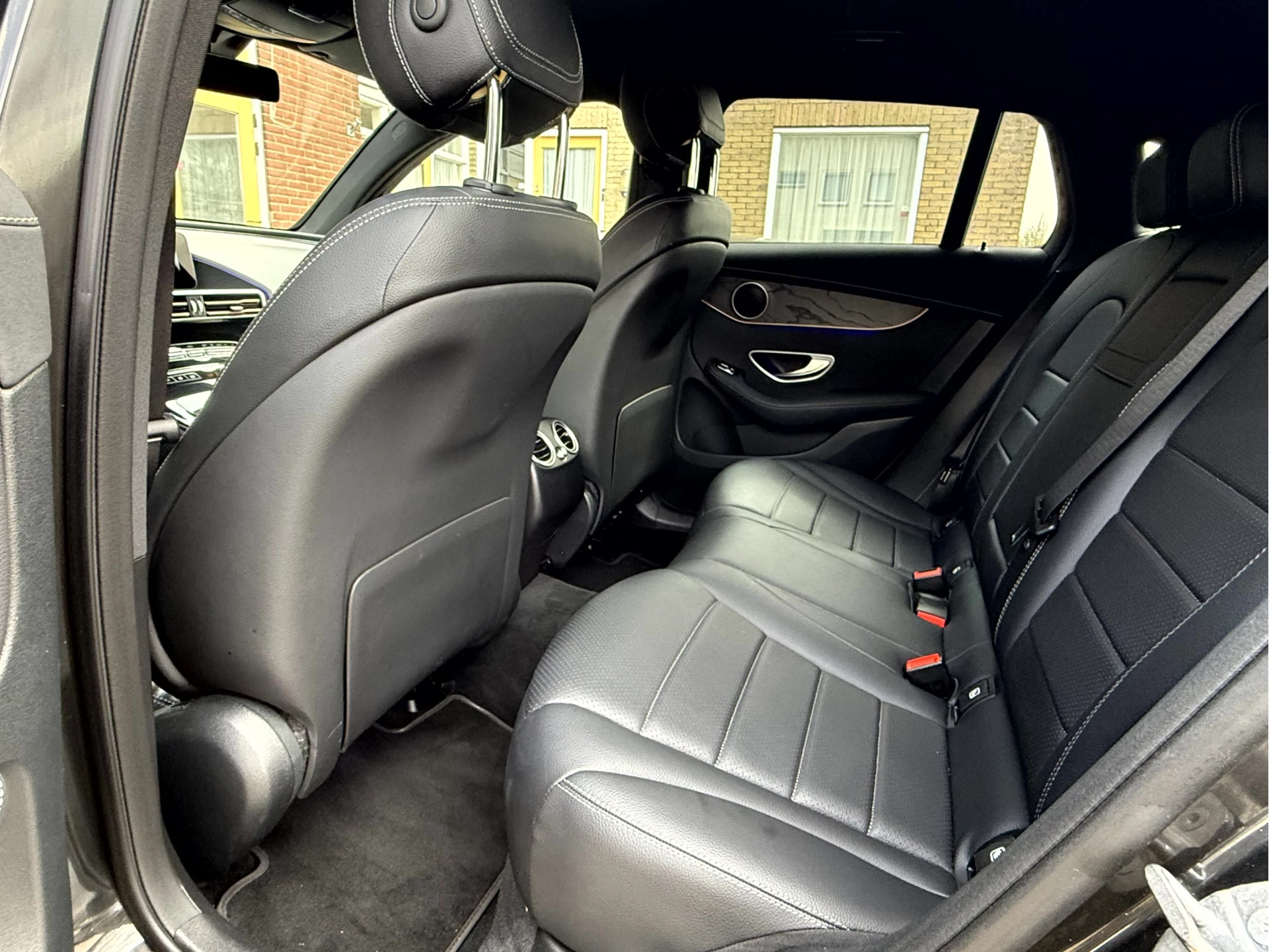 Hoofdafbeelding Mercedes-Benz EQC