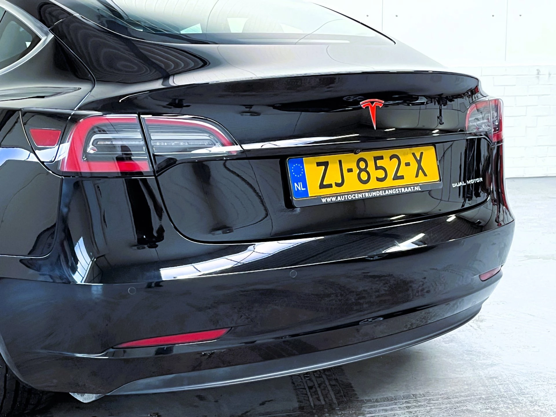 Hoofdafbeelding Tesla Model 3