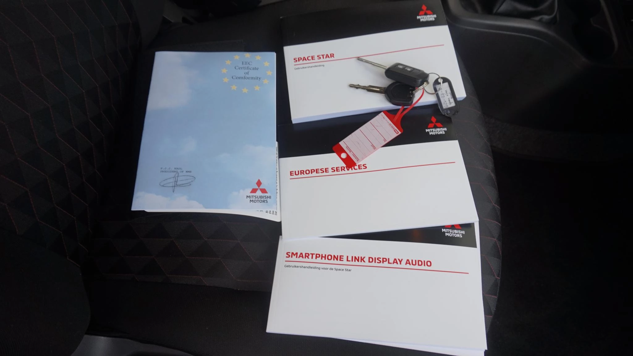 Hoofdafbeelding Mitsubishi Space Star