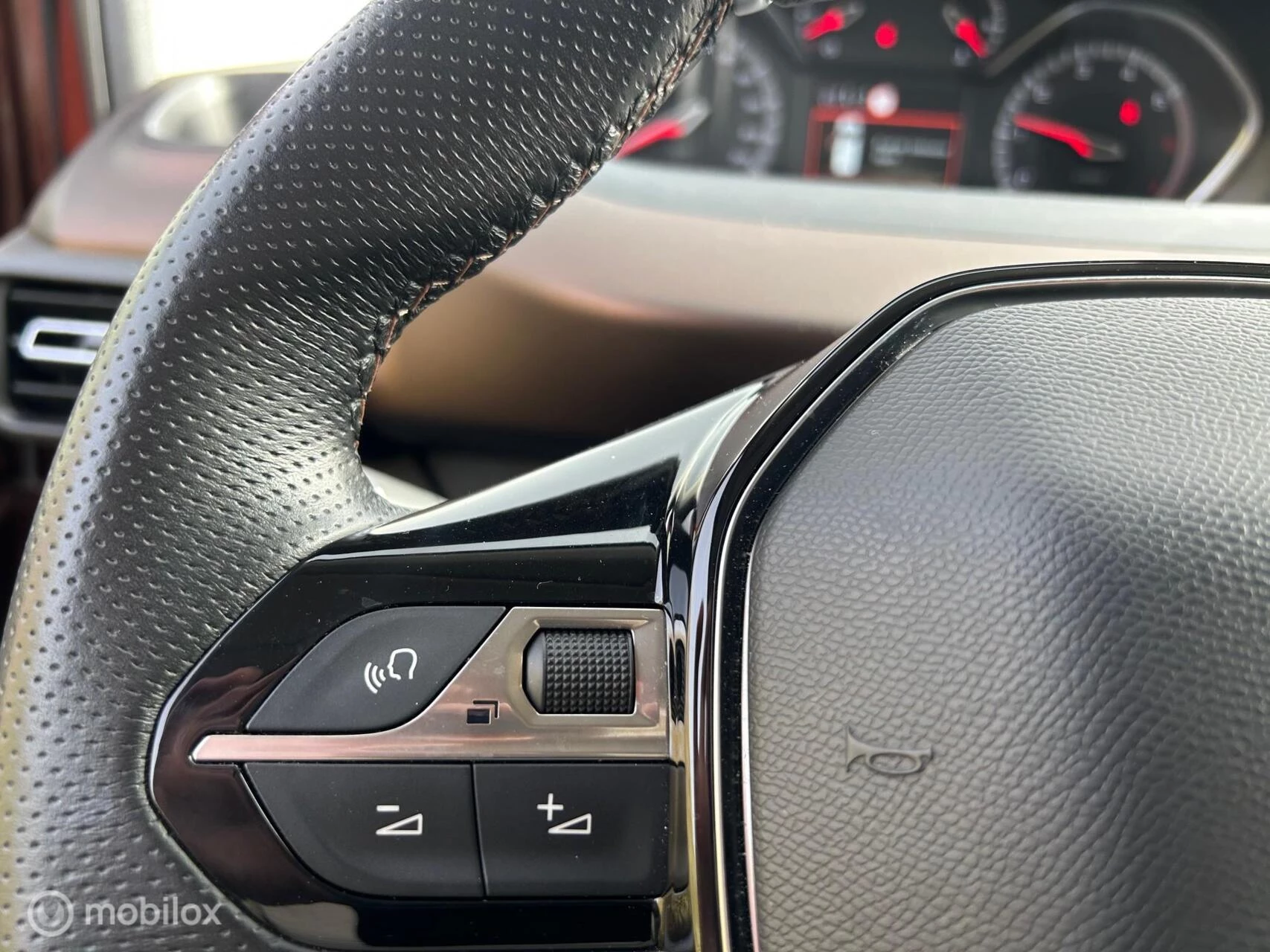 Hoofdafbeelding Peugeot Rifter