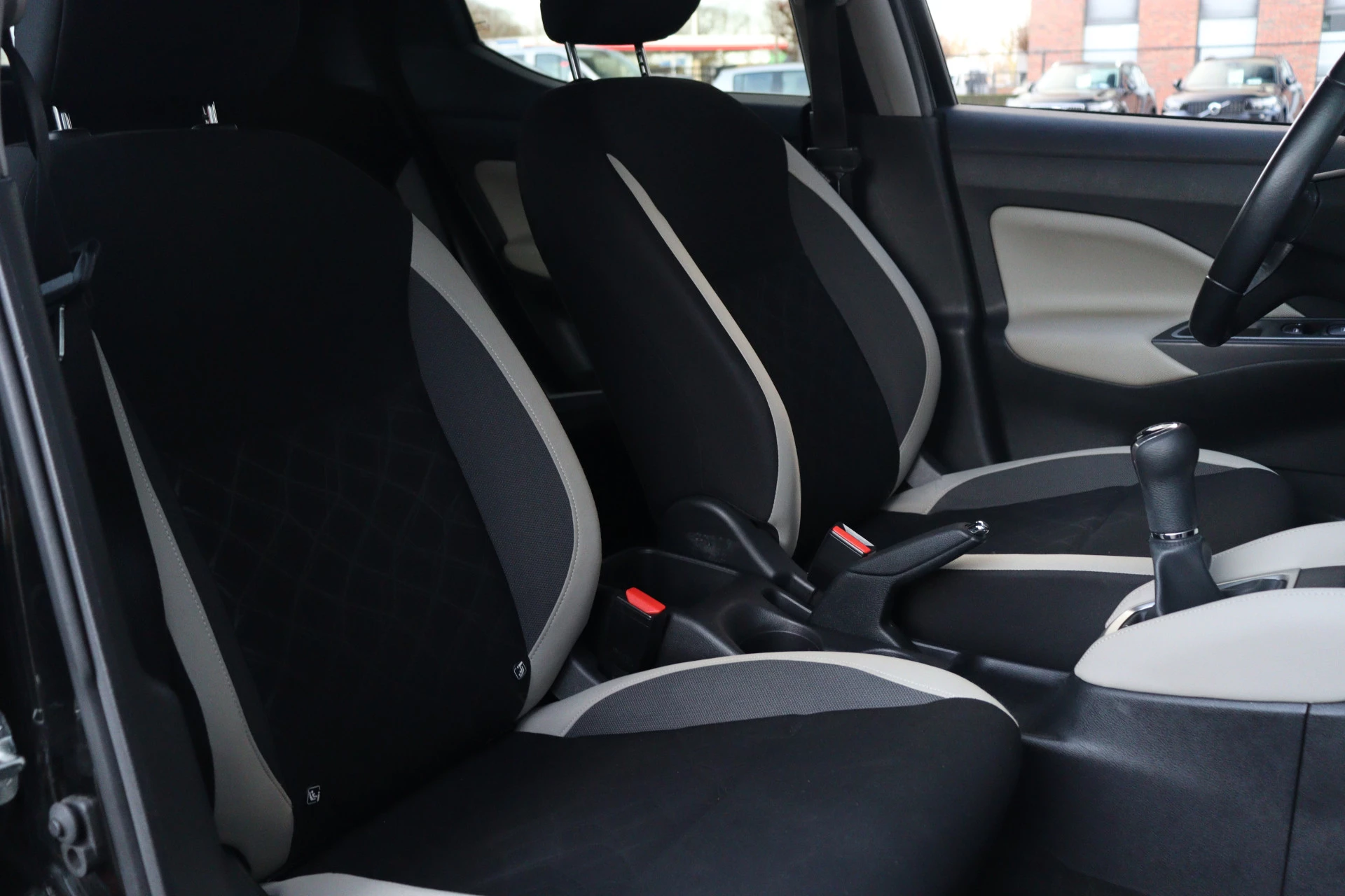 Hoofdafbeelding Nissan Micra