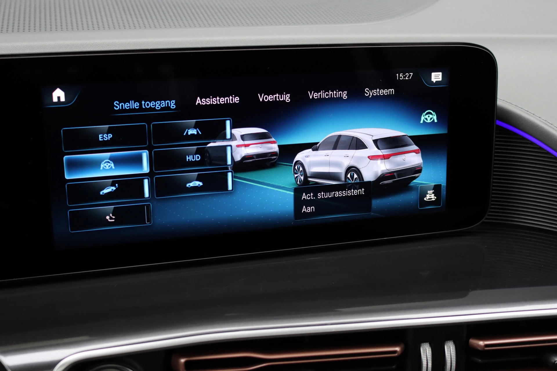 Hoofdafbeelding Mercedes-Benz EQC