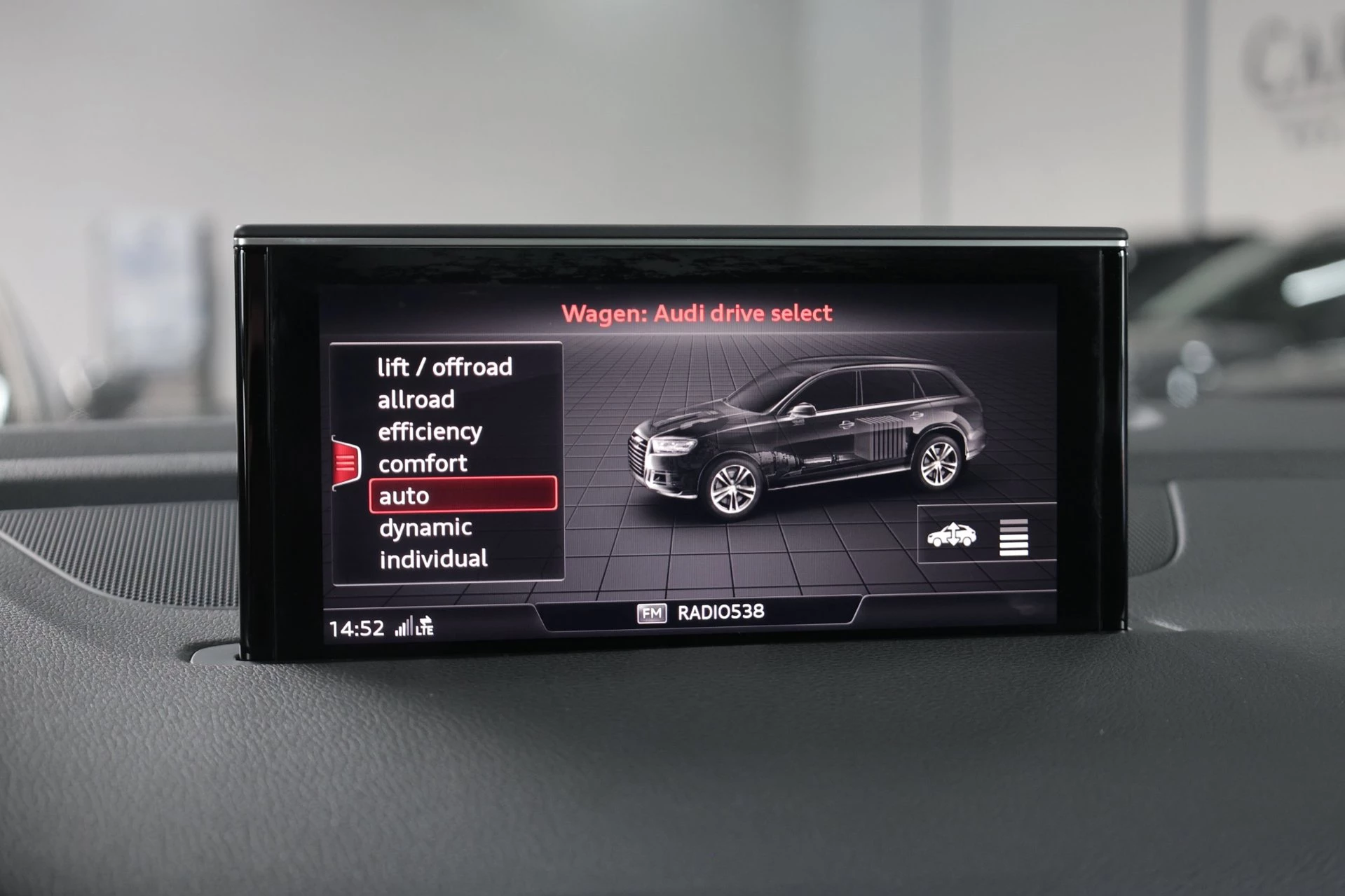 Hoofdafbeelding Audi Q7
