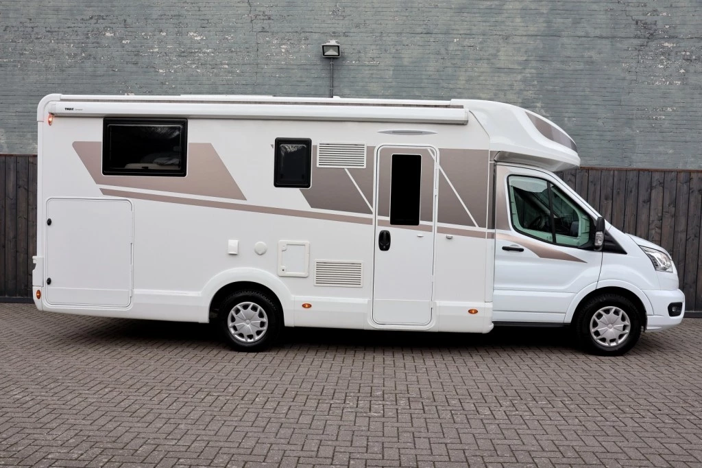 Hoofdafbeelding McLouis Carat 473