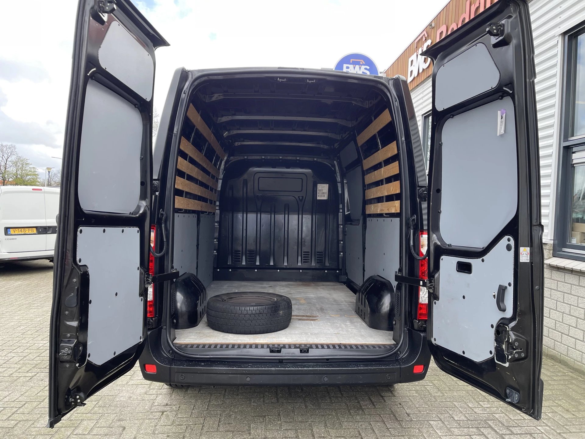 Hoofdafbeelding Opel Movano