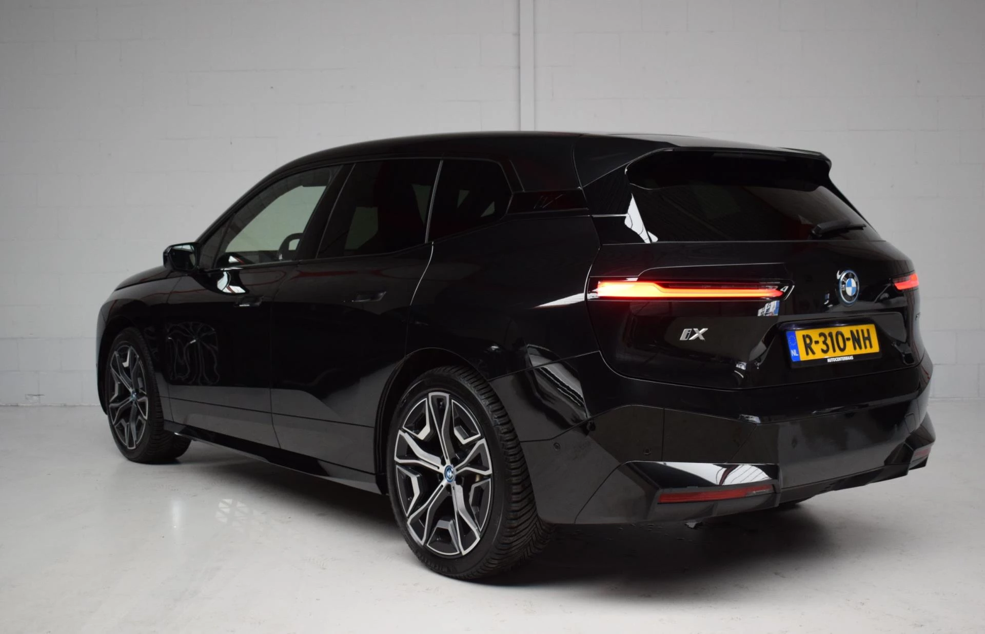 Hoofdafbeelding BMW iX