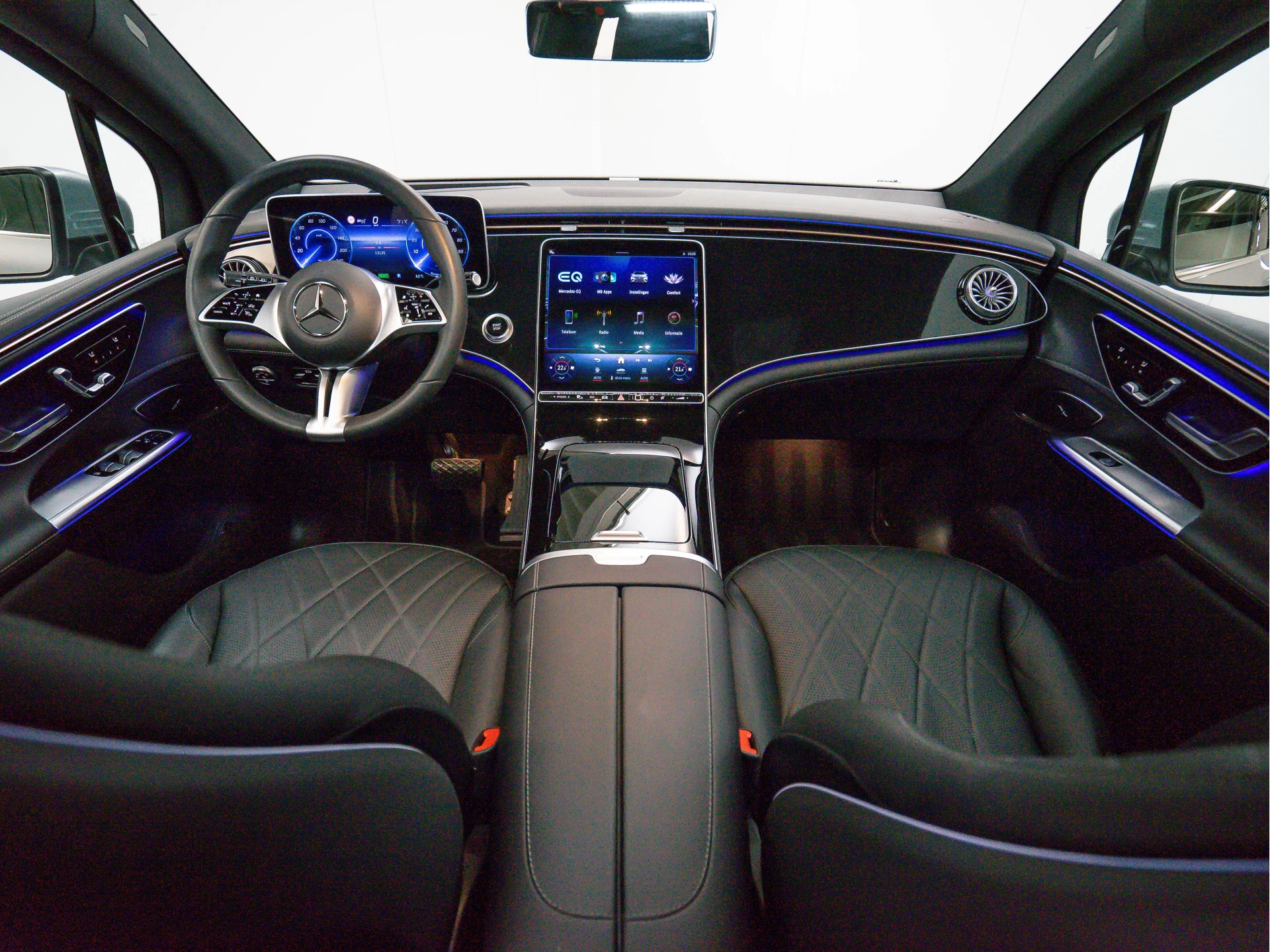 Hoofdafbeelding Mercedes-Benz EQE