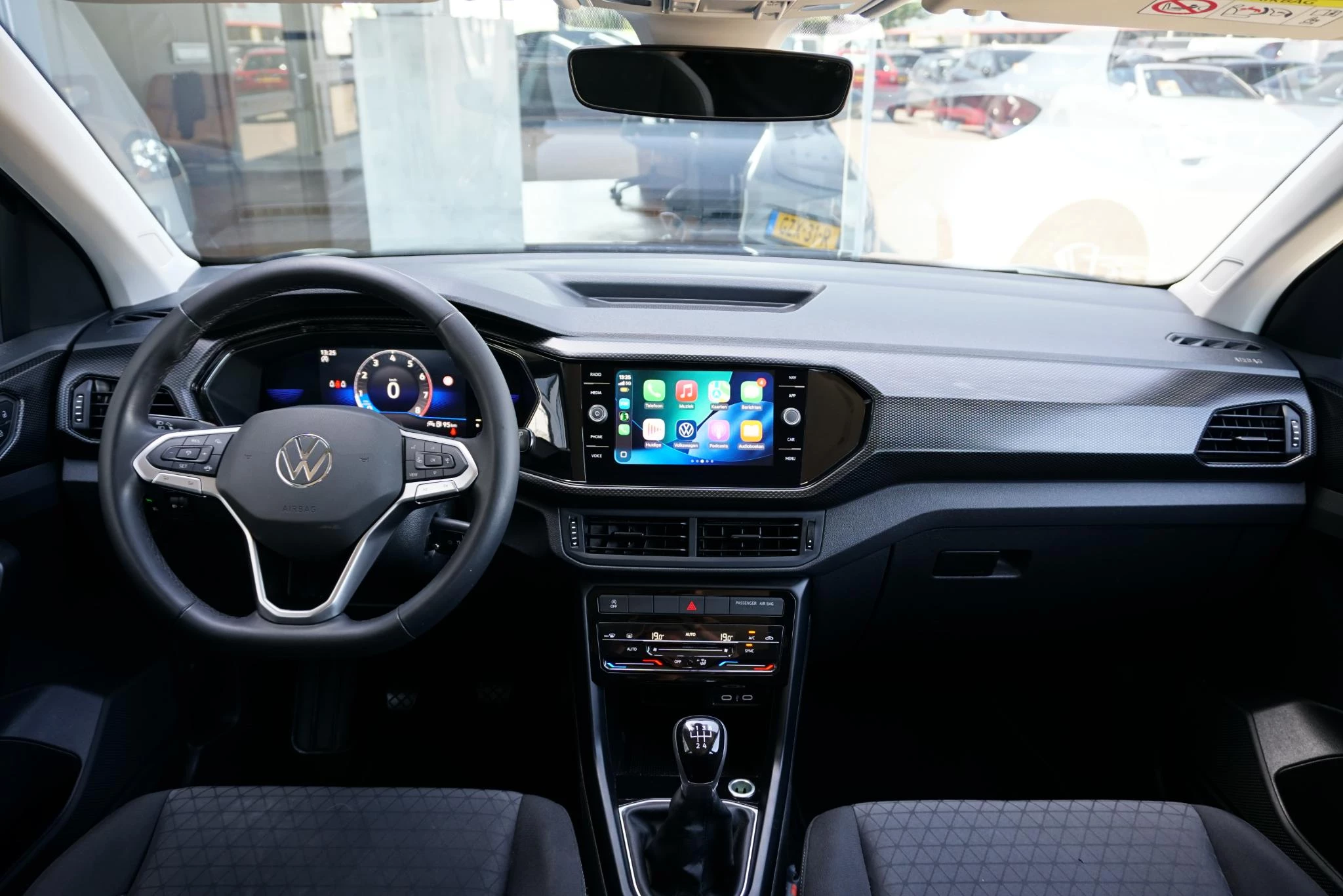 Hoofdafbeelding Volkswagen T-Cross
