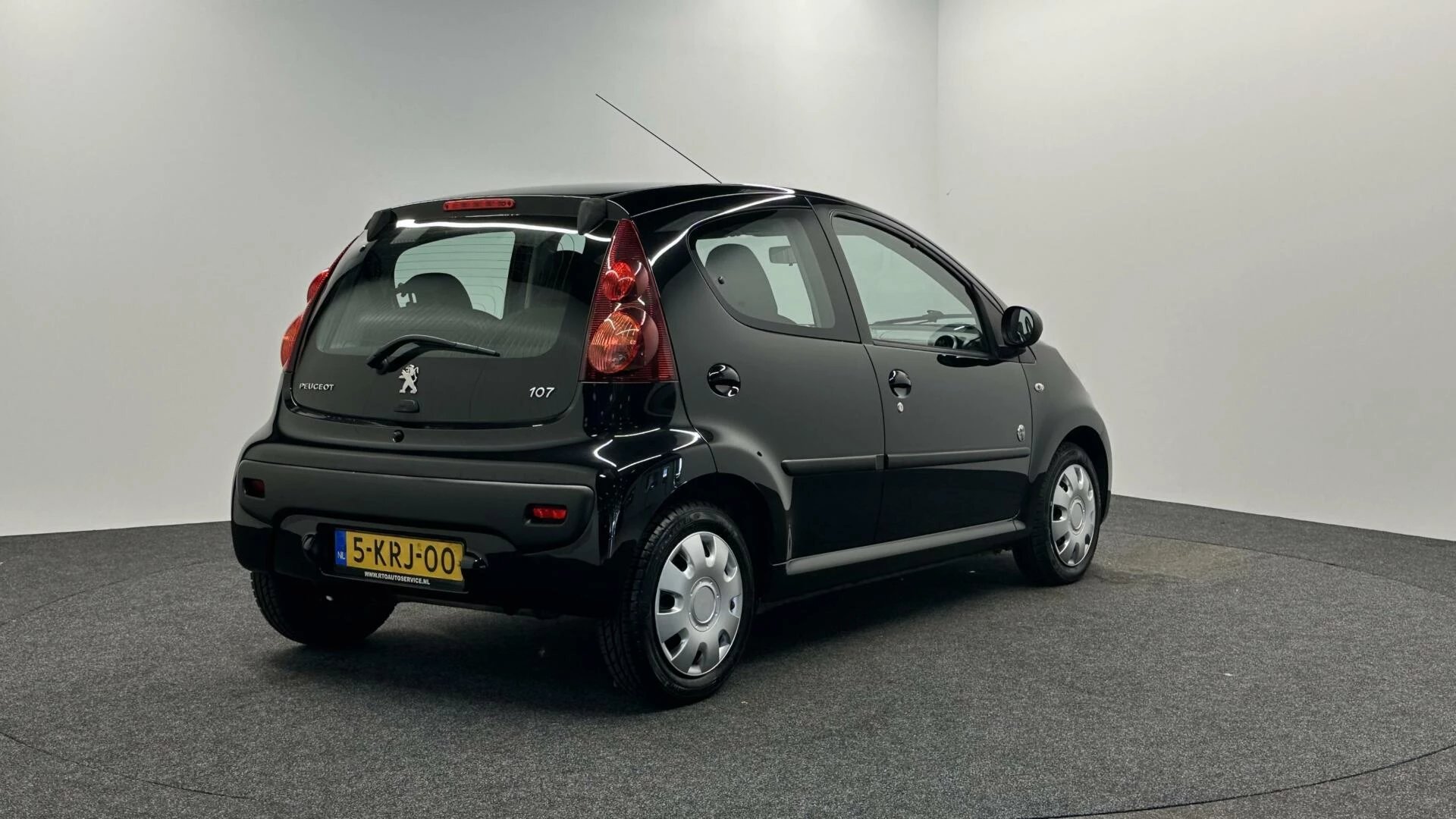 Hoofdafbeelding Peugeot 107