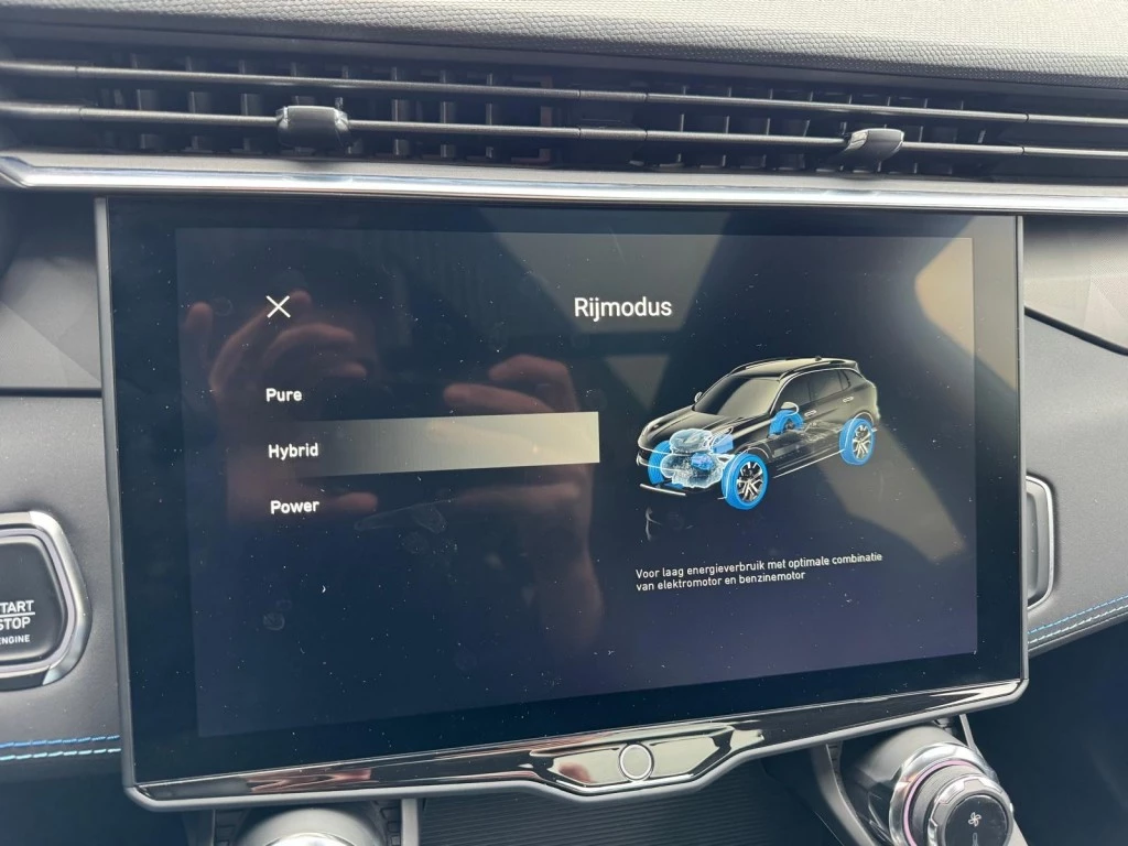 Hoofdafbeelding Lynk & Co 01