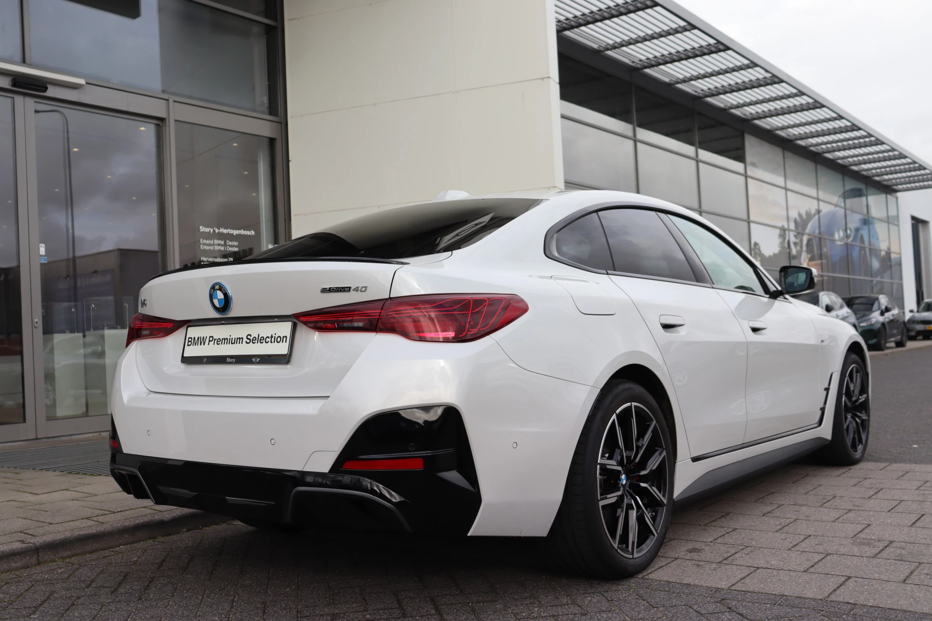 Hoofdafbeelding BMW i4