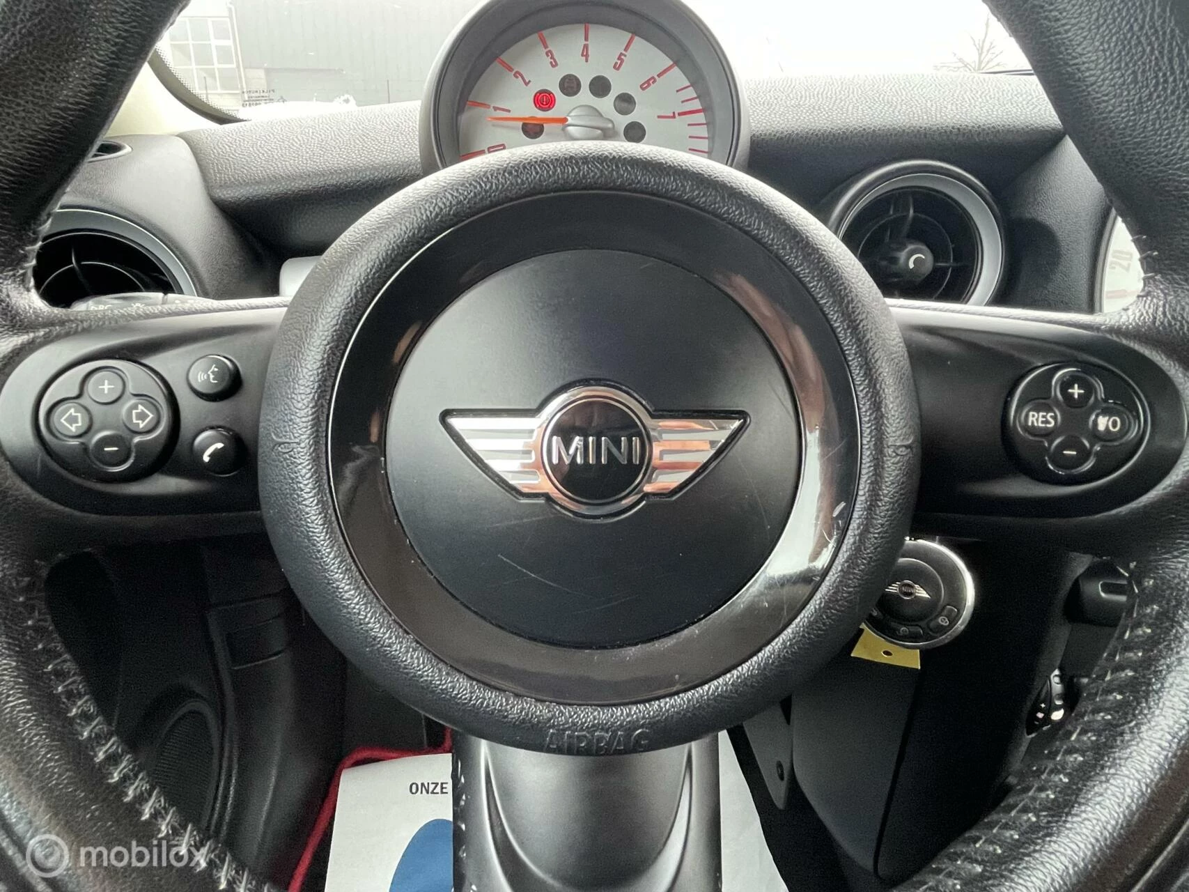 Hoofdafbeelding MINI One