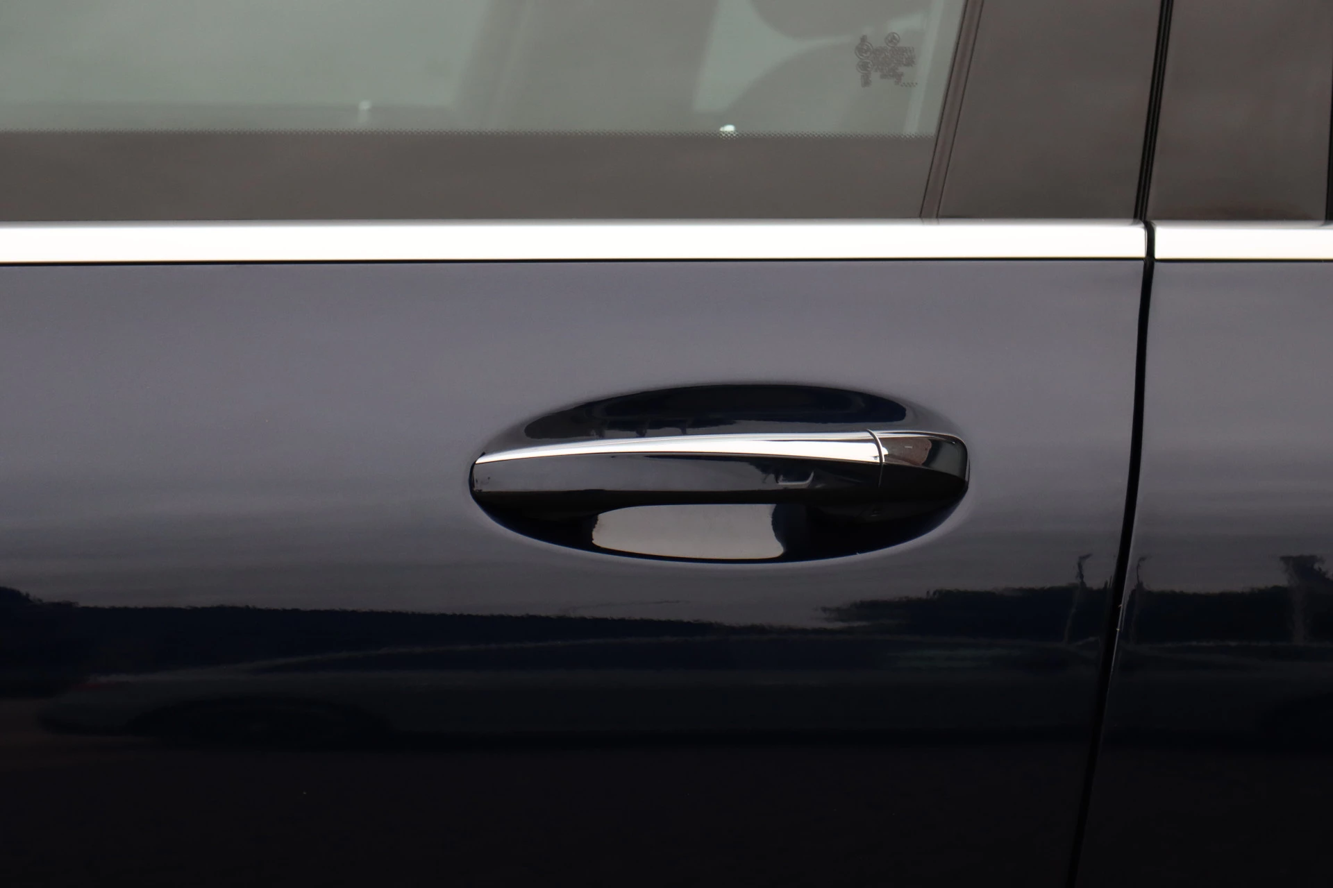 Hoofdafbeelding Mercedes-Benz EQC