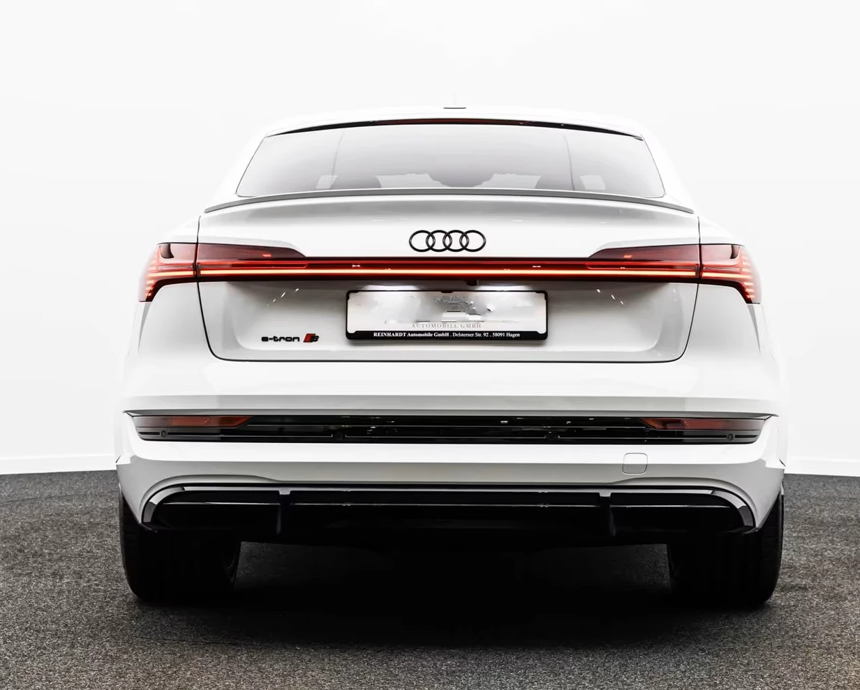 Hoofdafbeelding Audi e-tron