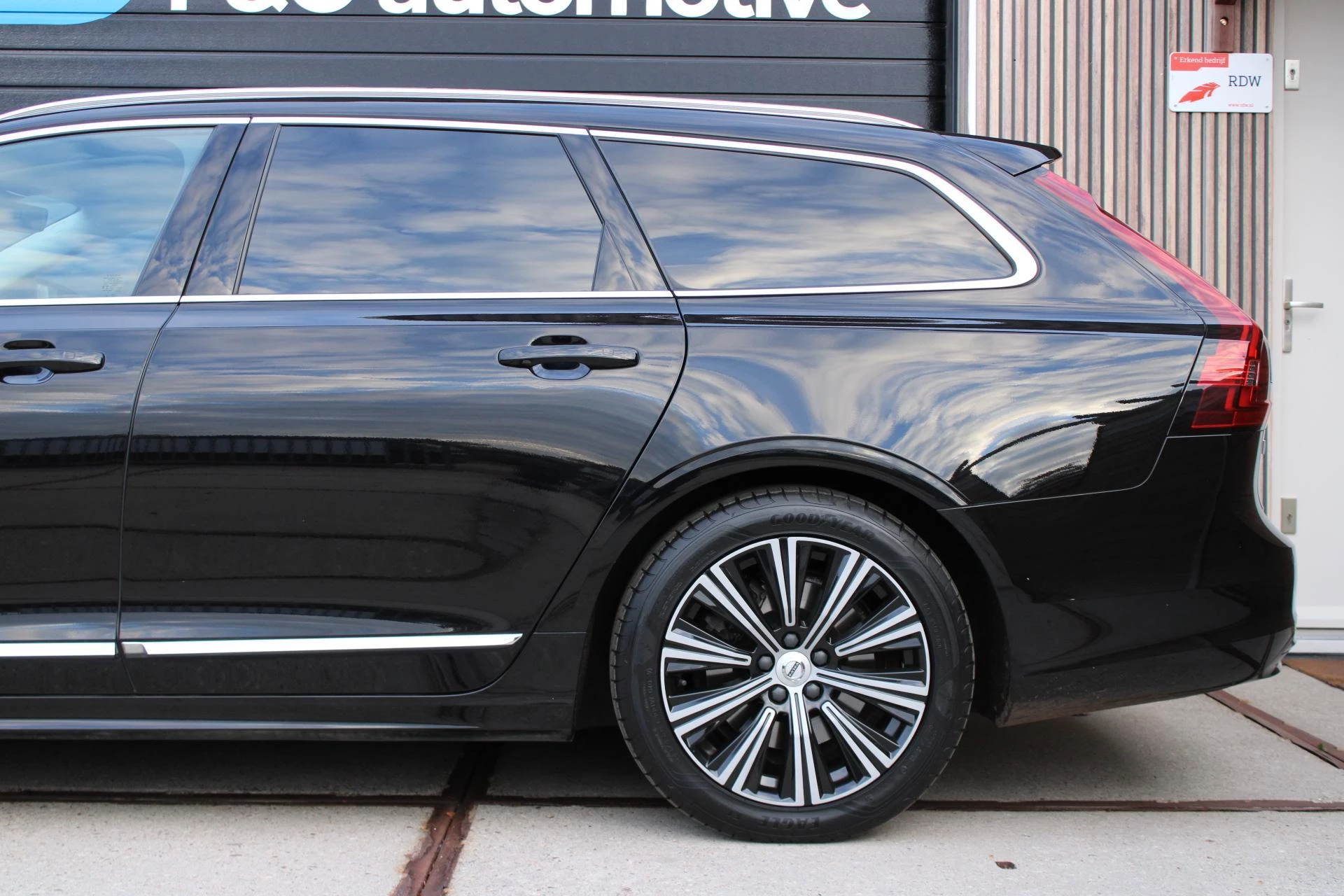 Hoofdafbeelding Volvo V90