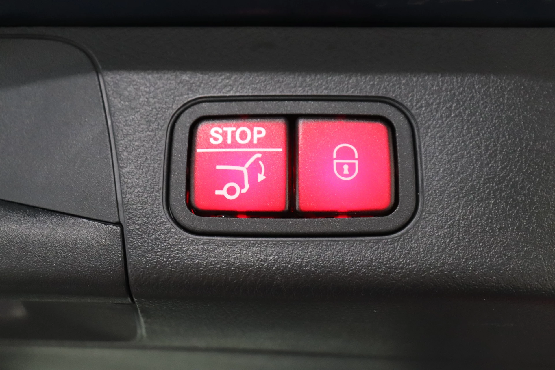 Hoofdafbeelding Mercedes-Benz EQB